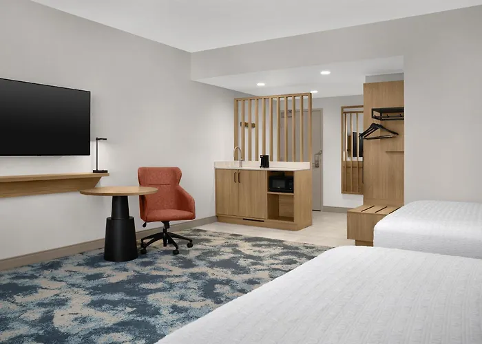 Hampton By Hilton East 3* Peoria