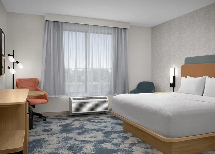Hotel Hampton By Hilton East Peoria